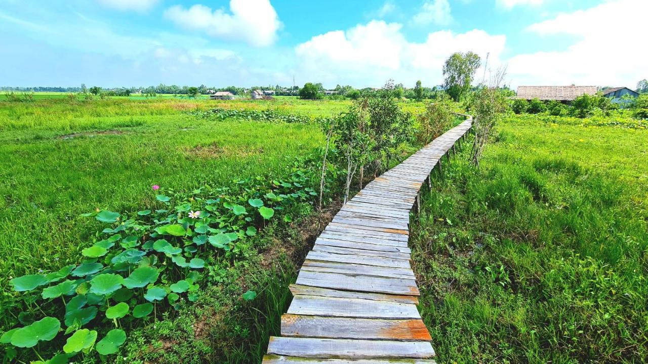 Viet Mekong Farmstay Tram Chim Exterior photo