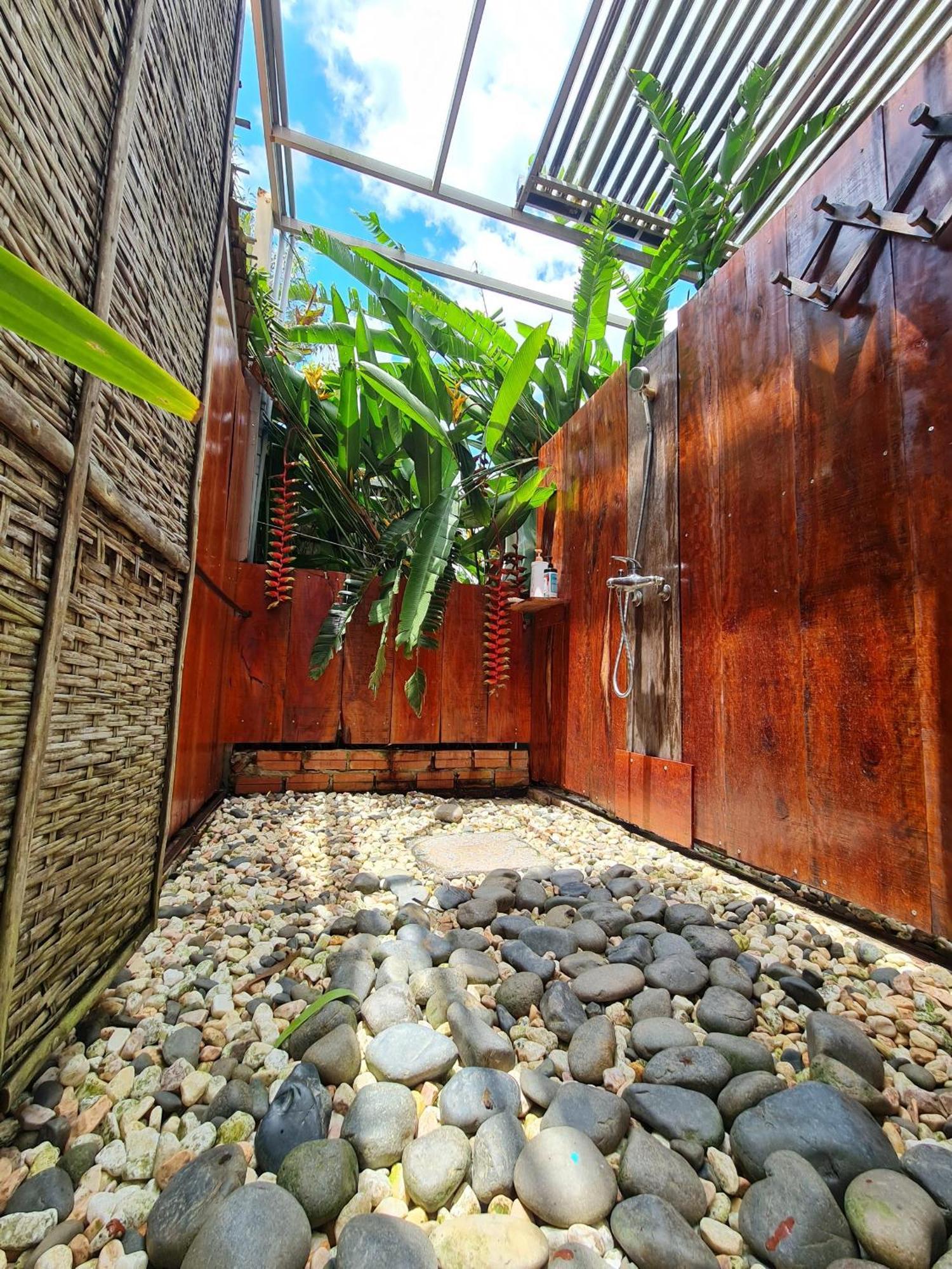 Viet Mekong Farmstay Tram Chim Exterior photo